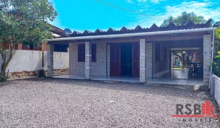 Casa com 3 dormitórios à venda, 100 m² por R$ 210.000,00 - Rosa do Mar - Passo de Torres/SC