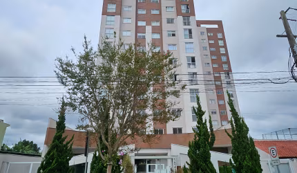 Apartamento 87m2 privativos, 3 quartos sendo uma suíte, 2 vagas garagens