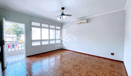 Casa com 3 quartos, Encruzilhada, Santos - R$ 799 mil, Cod: 25898