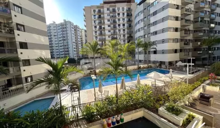 Excelente 2 quartos com suíte, vista para piscina - Libero
