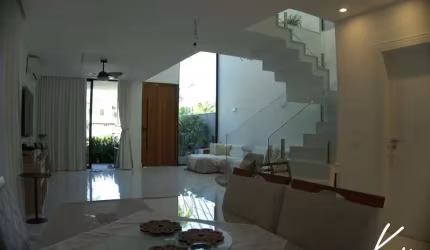 Excelente Casa Triplex Contemporânea em Condomínio de Luxo na Barra da Tijuca