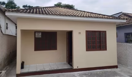 Casa em Condomínio para Venda em Tanguá, Centro, 3 dormitórios, 1 suíte, 2 banheiros, 1 vaga