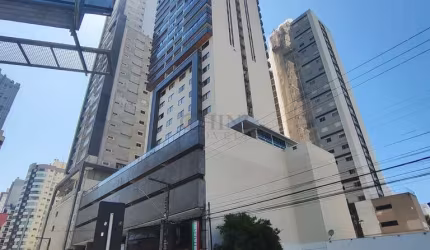 Apartamento para Locação Estudante no bairro Centro em Balneário Camboriú, 2 quartos sendo 1 suíte, 1 vaga, Mobiliado, 75 m² privativos,