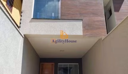 Sobrados com aproximadamente 108m² à venda na Vila Ré