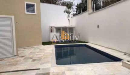 Sobrado em Cond. para Venda no bairro Jardim Fernandes, 3 dorm, 1 suíte, 2 vagas