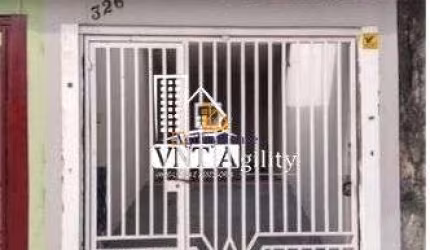 Sobrado com 3 Quartos e 1 suite, 2 banheiros e 3 vagas à Venda, por R$ 640.000