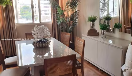 Apartamento para Venda em Uberlândia, Centro, 4 dormitórios, 1 suíte, 2 banheiros, 1 vaga