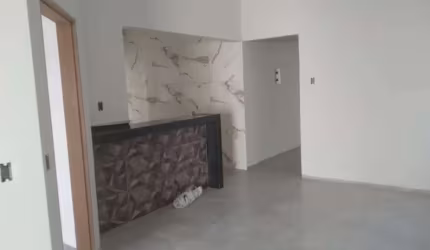 Casa para Venda em Uberlândia, Minas Gerais, 3 dormitórios, 1 suíte, 1 banheiro, 4 vagas