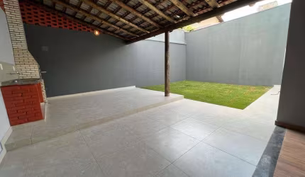 Casa para Venda em Uberlândia, Jardim Brasília, 3 dormitórios, 1 suíte, 1 banheiro, 2 vagas