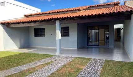 Casa para Venda em Uberlândia, Alto Umuarama, 3 dormitórios, 1 suíte, 2 banheiros, 1 vaga