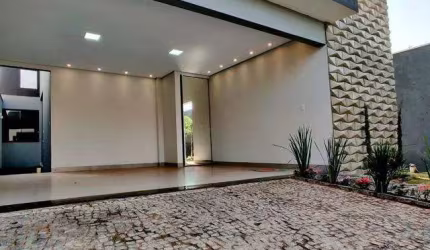 Casa para Venda em Uberlândia, Minas Gerais, 3 dormitórios, 1 suíte, 2 banheiros, 2 vagas