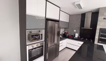 Casa em Condomínio para Venda em Uberlândia, Aclimação, 2 dormitórios, 2 suítes, 1 banheiro, 2 vagas
