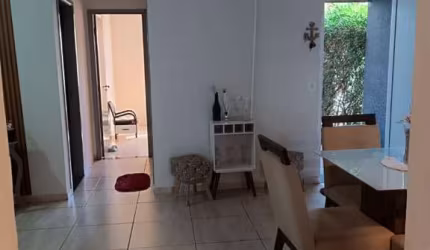 Casa em Condomínio para Venda em Uberlândia, Aclimação, 4 dormitórios, 1 suíte, 1 banheiro, 2 vagas