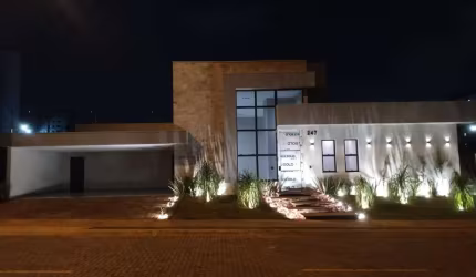 Casa em Condomínio para Venda em Uberlândia, Jardim Botânico, 4 dormitórios, 4 suítes, 1 banheiro, 3 vagas