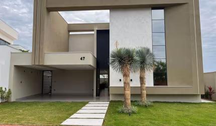 Casa em Condomínio para Venda em Uberlândia, Granja Marileusa, 4 dormitórios, 4 suítes, 1 banheiro, 4 vagas