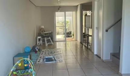 Casa em Condomínio para Venda em Uberlândia, Tubalina, 4 dormitórios, 1 suíte, 2 banheiros, 2 vagas