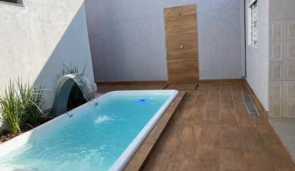 Casa para Venda em Uberlândia, Planalto, 3 dormitórios, 1 suíte, 1 banheiro, 2 vagas