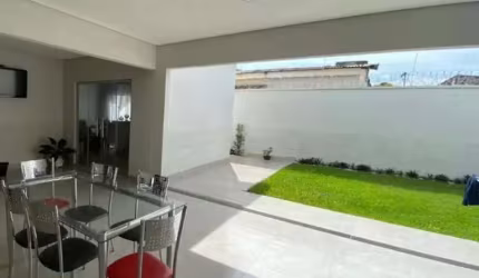Casa para Venda em Uberlândia, Planalto, 3 dormitórios, 1 suíte, 1 banheiro, 3 vagas
