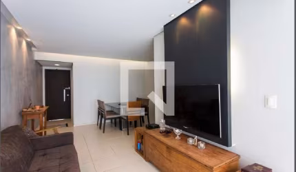 Apartamento para Venda em Uberlândia, Copacabana, 3 dormitórios, 1 suíte, 1 banheiro, 2 vagas