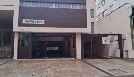 Aluga-se Excelente BOX