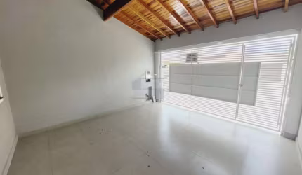 Casa para Venda em Indaiatuba, Parque Boa Esperança, 3 dormitórios, 1 suíte, 2 banheiros, 2 vagas