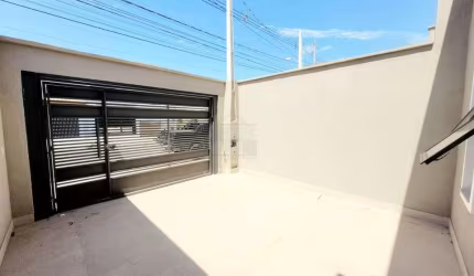 Casa para Venda em Indaiatuba, Parque Residencial Sabiás, 2 dormitórios, 1 suíte, 2 banheiros, 2 vagas