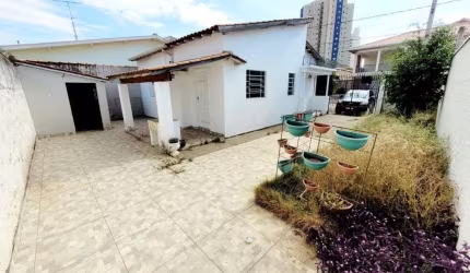 Casa Comercial para Venda em Indaiatuba, Jardim Pau Preto, 2 dormitórios, 1 banheiro, 2 vagas