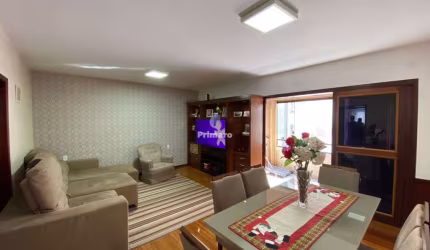 Apartamento amplo com 3 quartos 1 suite 1 vaga de garagem semimobiliado