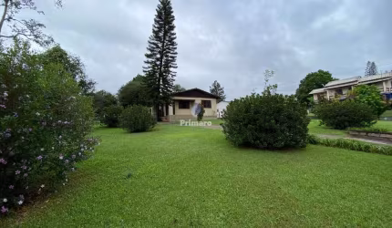 Sítio com casa de 3 quartos 1 súite