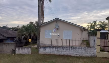 Casa com 4 quartos a venda bairro montevideo, Criciuma