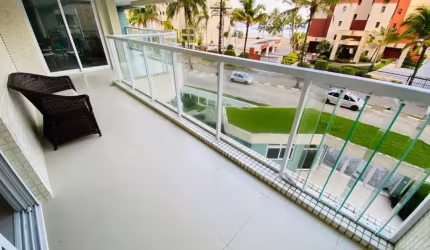 Lindo apartamento para locação de temporada, com 04 dormitórios, sendo 02 suítes, com uma vista incrível, modulo 03 Riviera de São Lourenço, SP.
