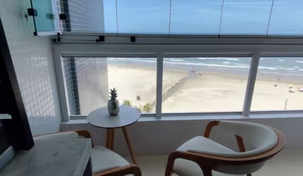 Lindo apartamento à venda com repasse, 03 suítes, vista para mar, 02 vagas