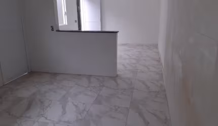 Lindo sobrado prontinho para morar no maracanã, 2 Dormitórios sendo (01 suíte)