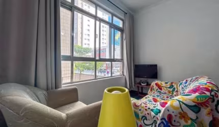 Lindo apartamento à venda, com dois dormitórios na praia da enseada Guarujá, São Paulo.