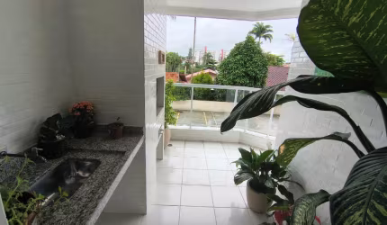 Lindo apartamento à venda com 03 dormitórios ( sendo 01 suíte), 02 banheiros, 02 vagas na praia da enseada, Bertioga/SP.