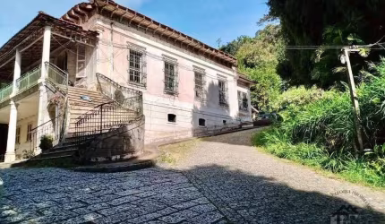 Terreno à venda, 9000 m² por R$ 9.000.000,00 - Centro - Petrópolis/RJ