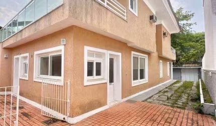 Casa Residencial à venda, Itacoatiara, Niterói - CA0137.
