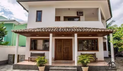 Casa com 4 dormitórios à venda por R$ 1.600.000,00 - Jacarepaguá - Rio de Janeiro/RJ
