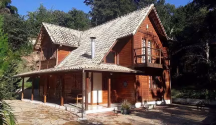 Sítio com 4 dormitórios à venda, 22000 m² por R$ 1.950.000,00 - Secretário - Petrópolis/RJ