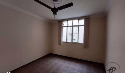 Apartamento com 2 dormitórios à venda, 72 m² por R$ 250.000,00 - Barreto - Niterói/RJ