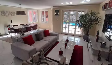Casa com 3 quartos no Badu