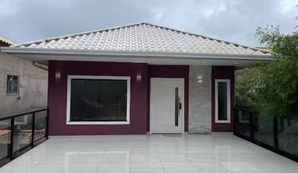 Maravilhosa Casa Alto Padrão em Teresópolis - Conforto e Elegância!