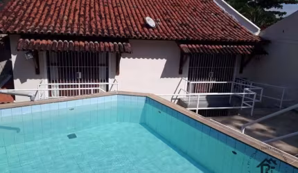 Casa com 4 dormitórios à venda, 337 m² por R$ 1.580.000,00 - São Francisco - Niterói/RJ