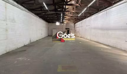Galpão comercial disponível para locação em Mauá