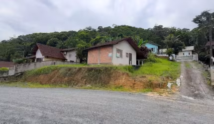 Terreno à venda no São Marcos, Joinville  por R$ 320.000