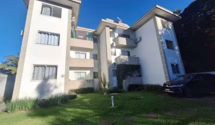 Apartamento com 2 quartos para alugar no Bom Retiro, Joinville  por R$ 2.100