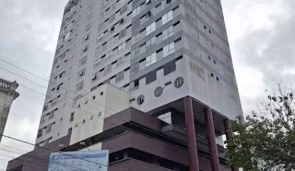 Sala comercial com 1 sala para alugar no Centro, Joinville  por R$ 1.500