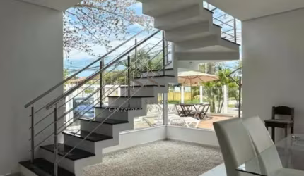 Casa para Venda em Matinhos, Caiobá, 3 dormitórios, 1 suíte, 2 banheiros, 3 vagas