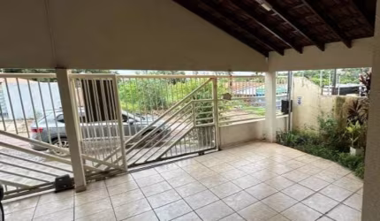 Casa a venda no bairro Jardim Glória 1 em Várzea Grande MT