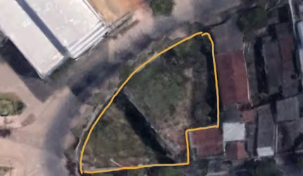 Terreno à venda na avenida Miguel Sutil em Cuiabá MT